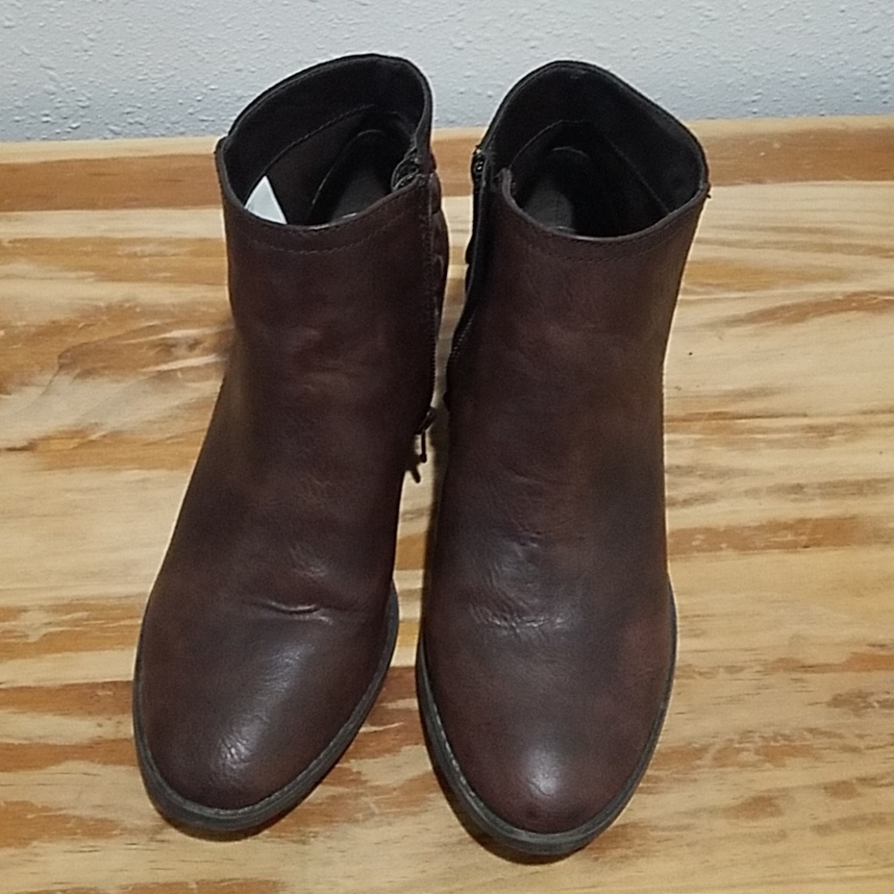 Women's ankle boots